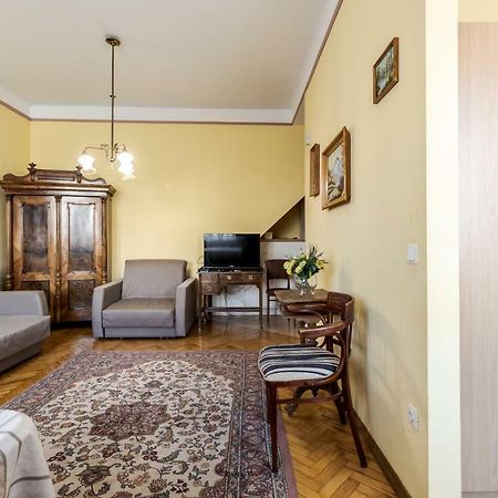 George Apartment Львов Экстерьер фото
