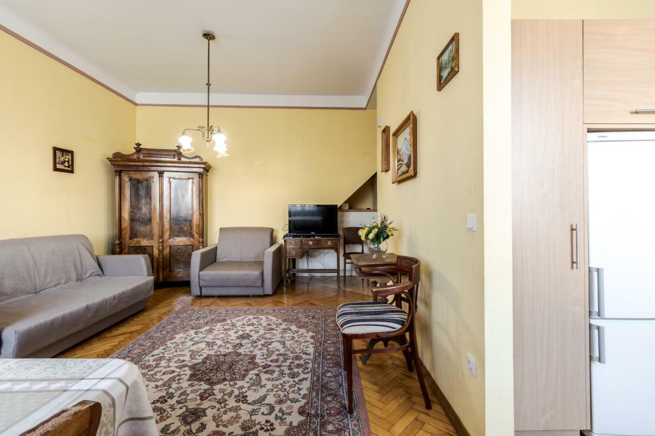 George Apartment Львов Экстерьер фото