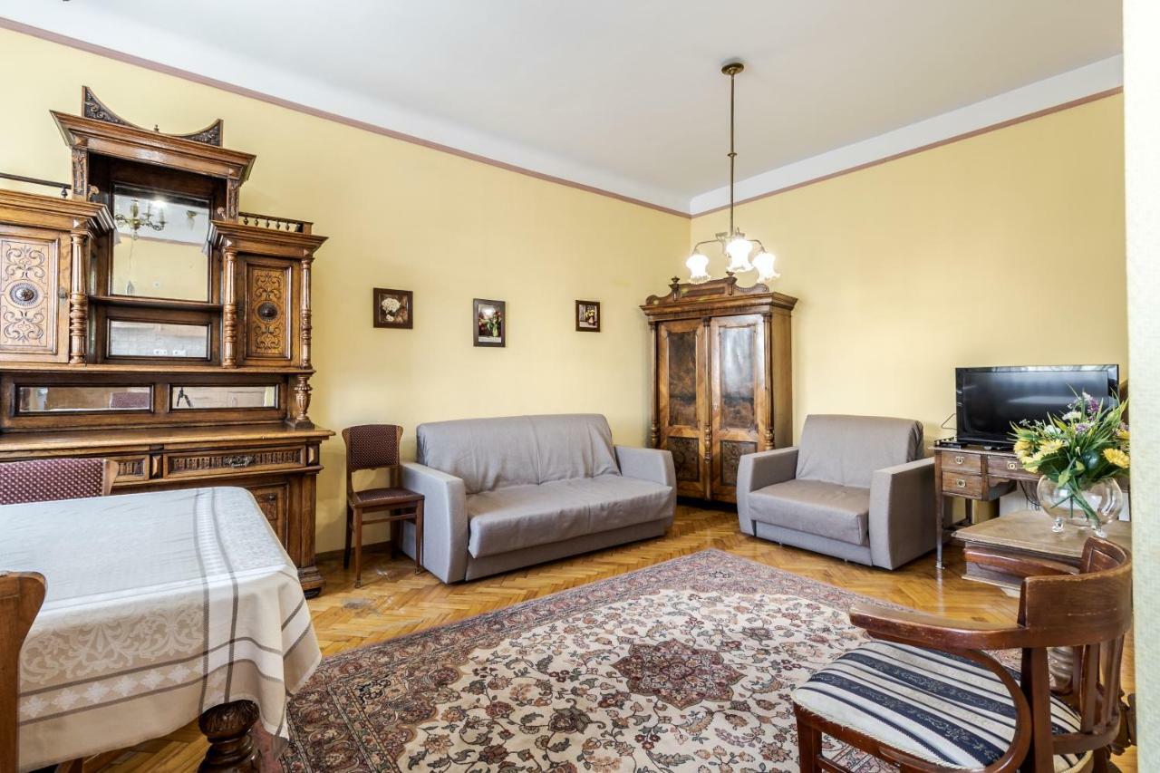 George Apartment Львов Экстерьер фото