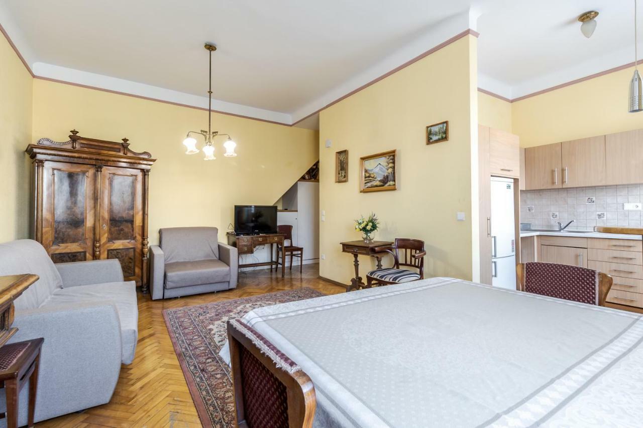 George Apartment Львов Экстерьер фото